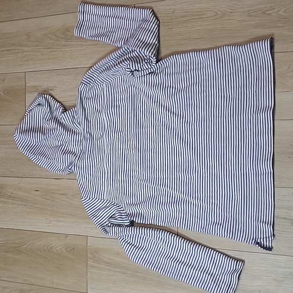 Vineyard Vines lightweight hoodie size M - Picture 5 of 6